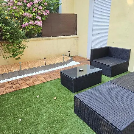 Le Clos Du Sanctuaire Parking Wifi Apartment