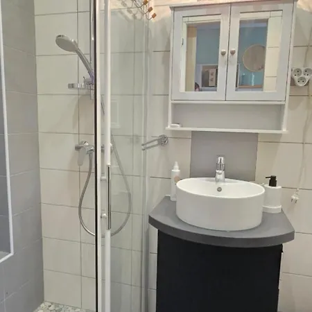 Le Clos Du Sanctuaire Parking Wifi Apartment *